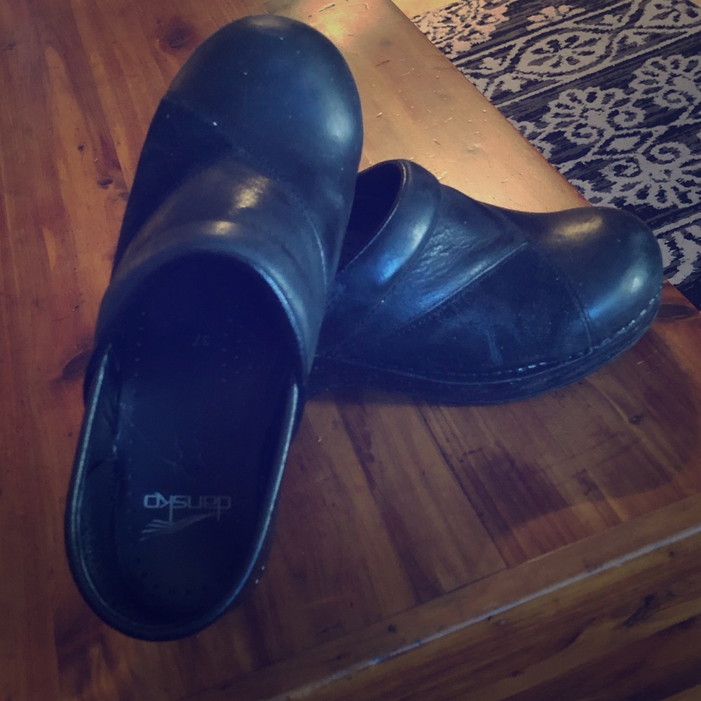 Work shoes